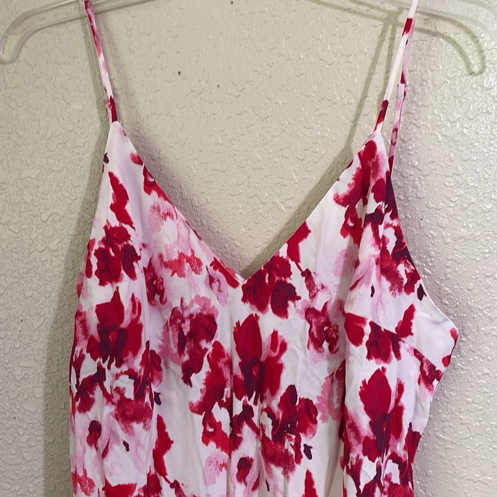A new day. Floral Pink and White Midi Dress - Picture 4 of 11